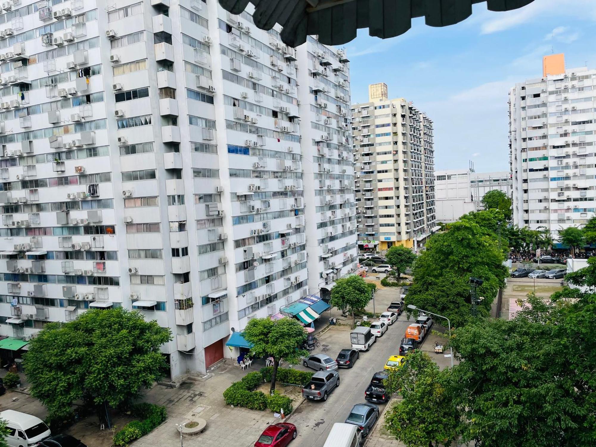 Muangthong C3,c4near Impact Apartment Nonthaburi