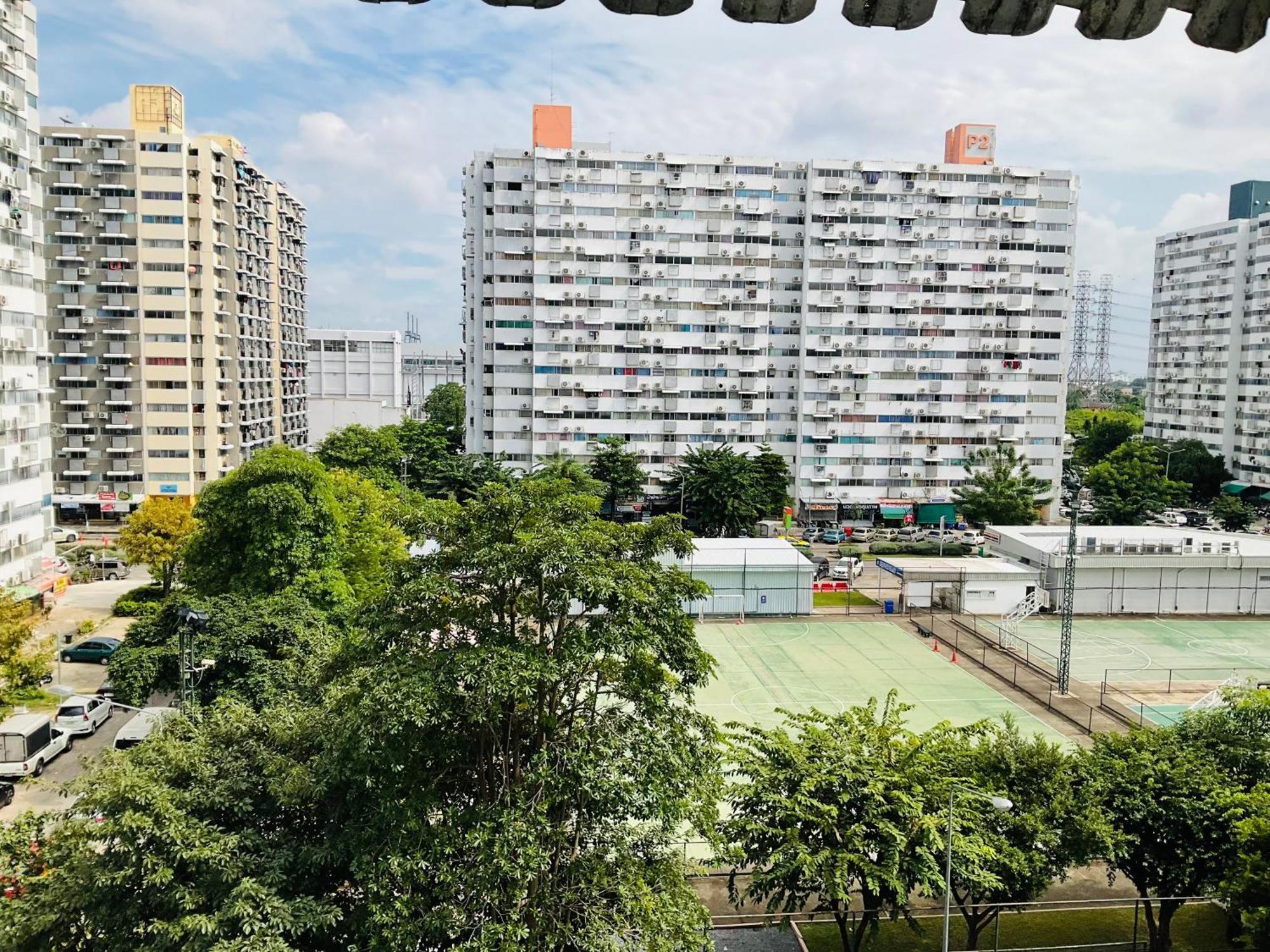 Muangthong C3,c4near Impact Apartment Nonthaburi
